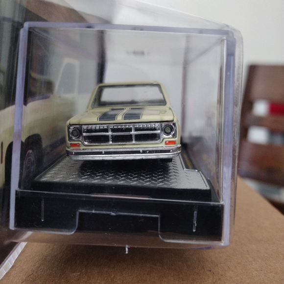 M2 Machines - Picture 4 of 8